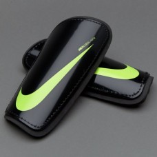 Nike щитки футбольные SP2101-011
