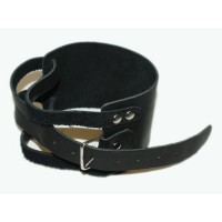 Напульсник тонкий из мягкой кожи на ремешке :(Д):