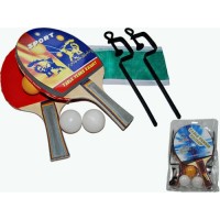 Набор для настольного тенниса (2 ракетки, 3 шарика, сетка со стойками): 168